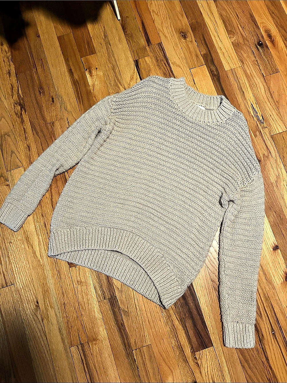 H&M Textured Crewneck Sweater in Brown Size Small Like New